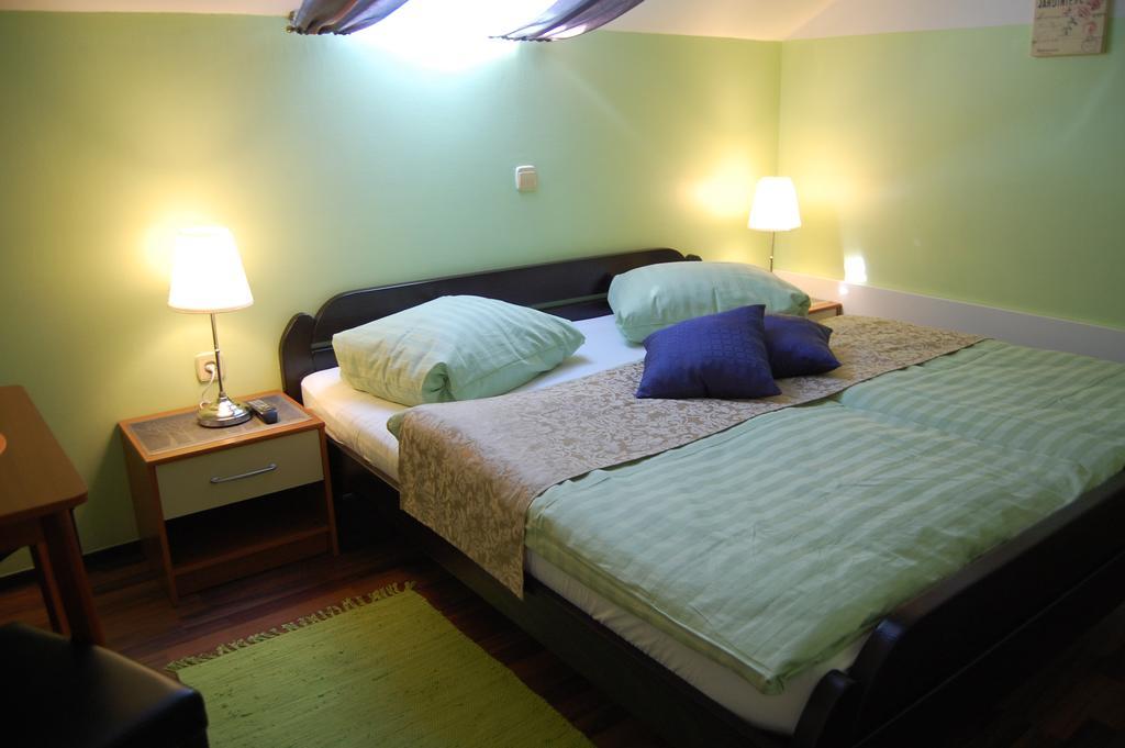 Rooms Hisa Divino พทุย ภายนอก รูปภาพ